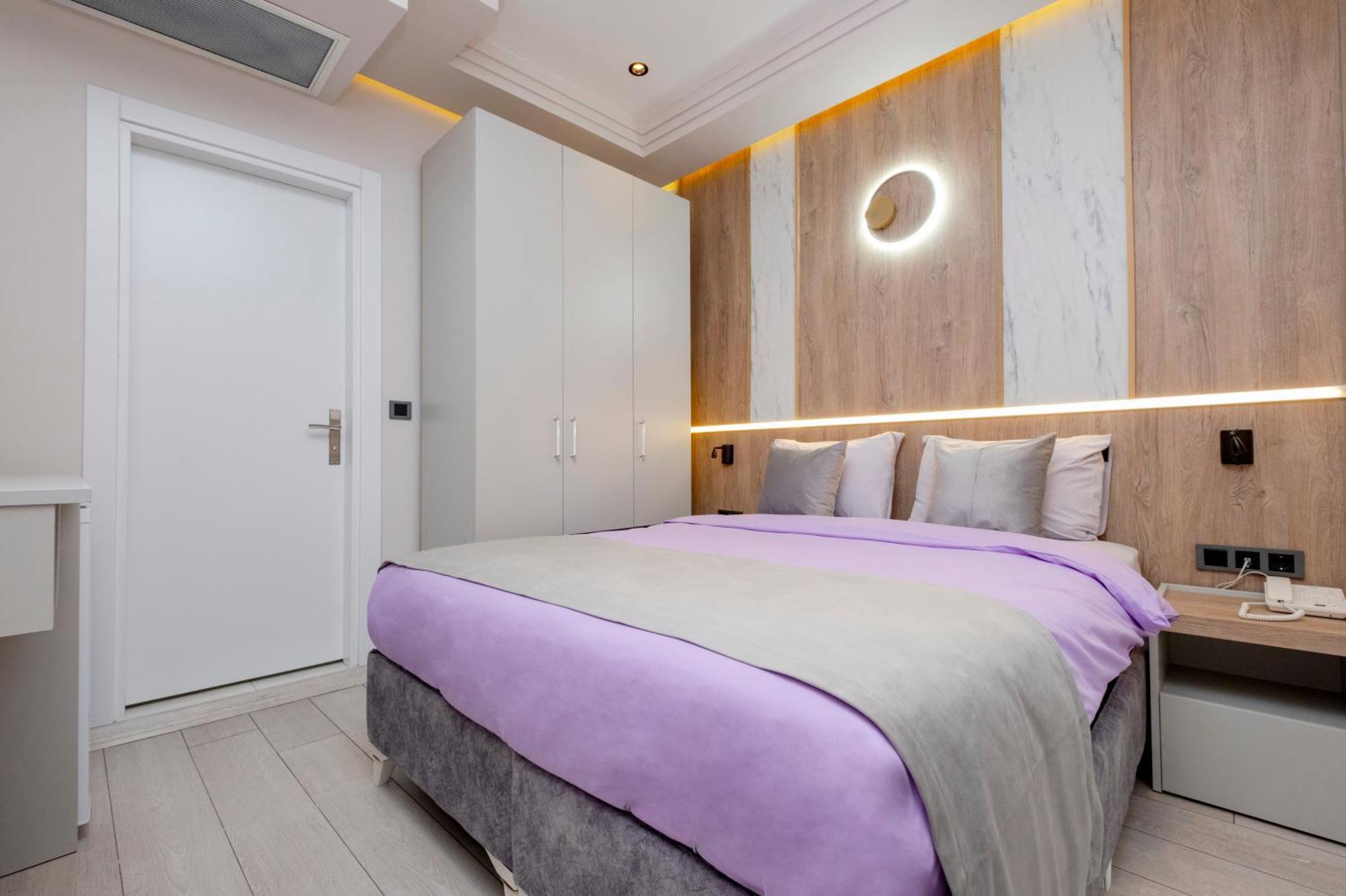 Lavender Airport Hotel Arnavutkoy Exterior foto